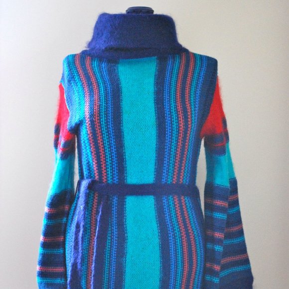Colourful striped cowl neck tunic - Picture 2 of 6